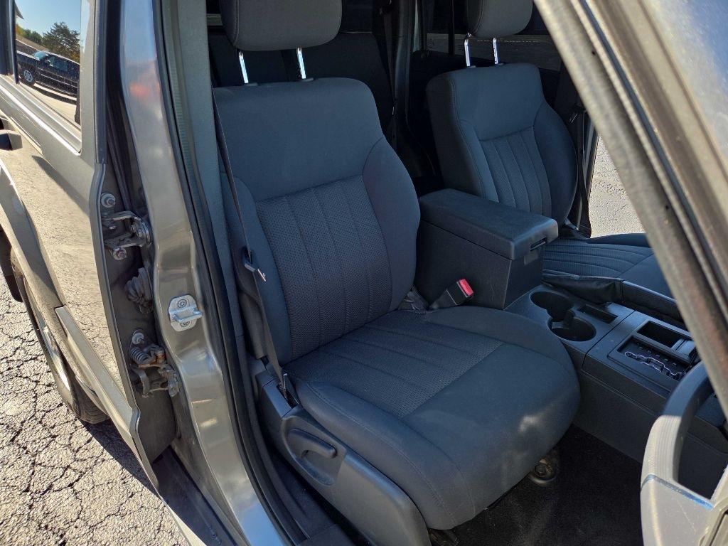 Jeep Liberty  2012