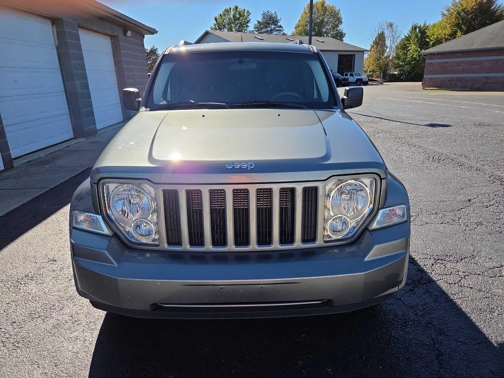 Jeep Liberty  2012