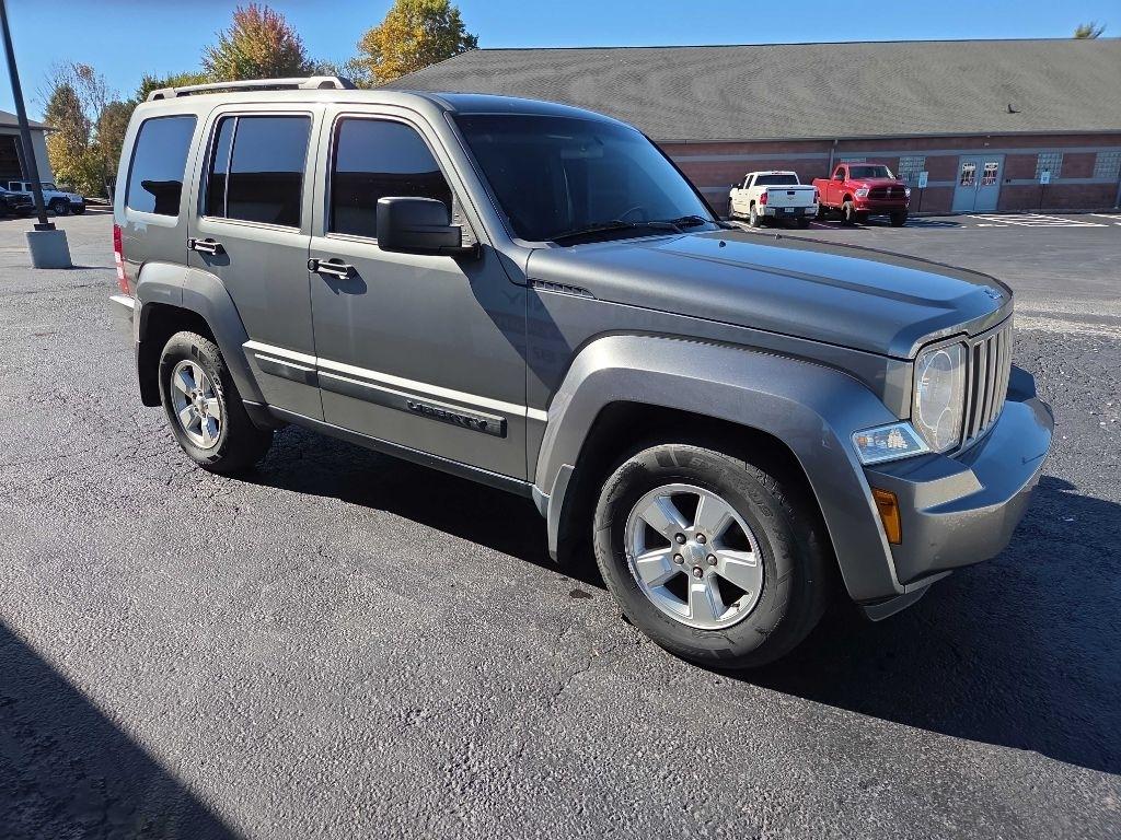 Jeep Liberty  2012