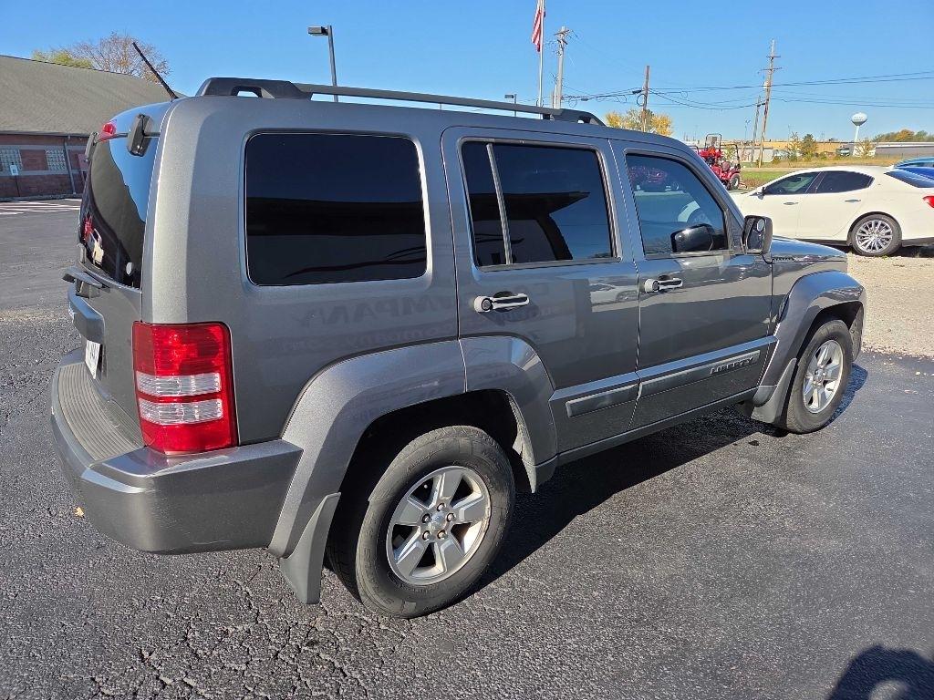 Jeep Liberty  2012