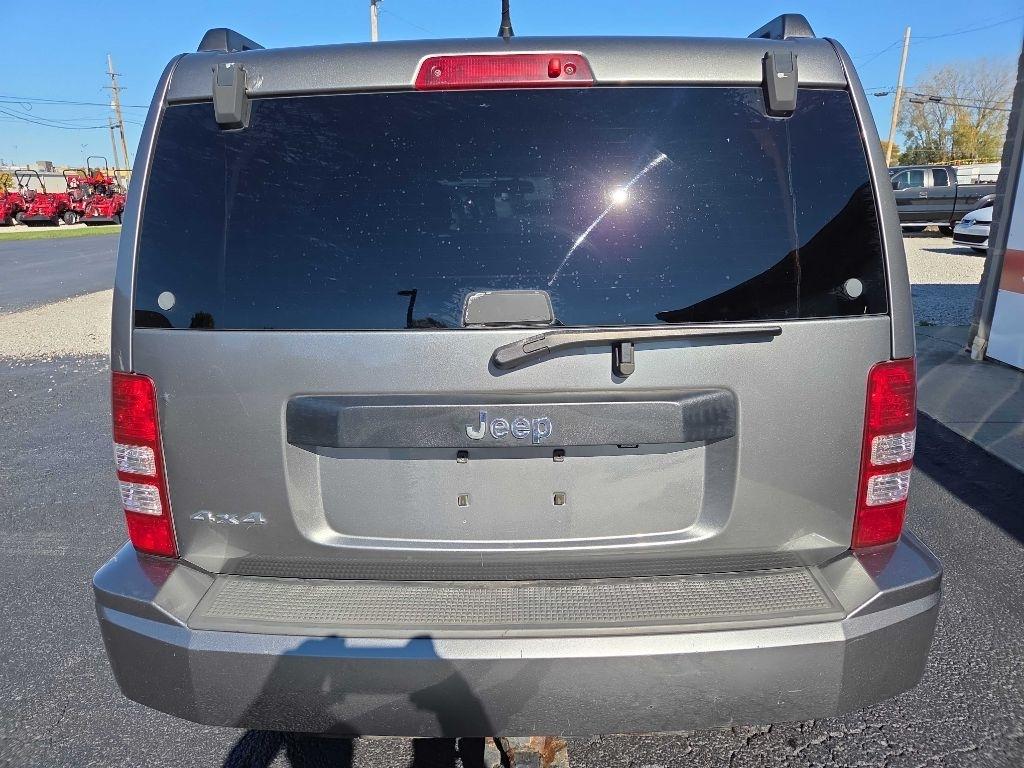 Jeep Liberty  2012