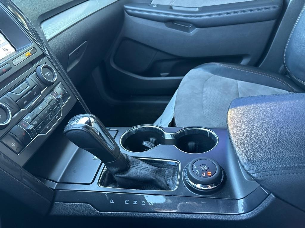 Ford Explorer  2017