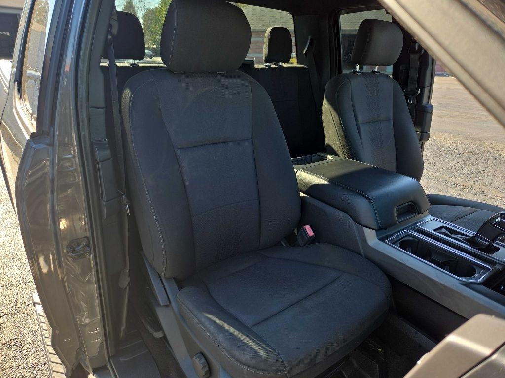 Ford F-150  2022