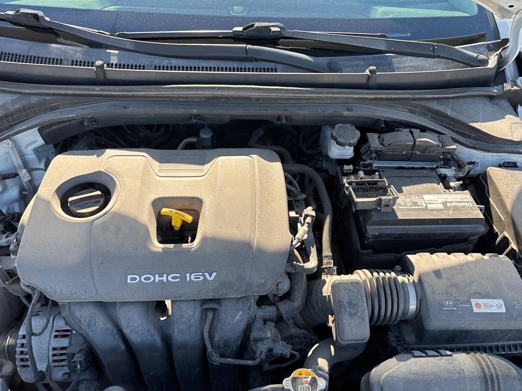 Hyundai Elantra  2018
