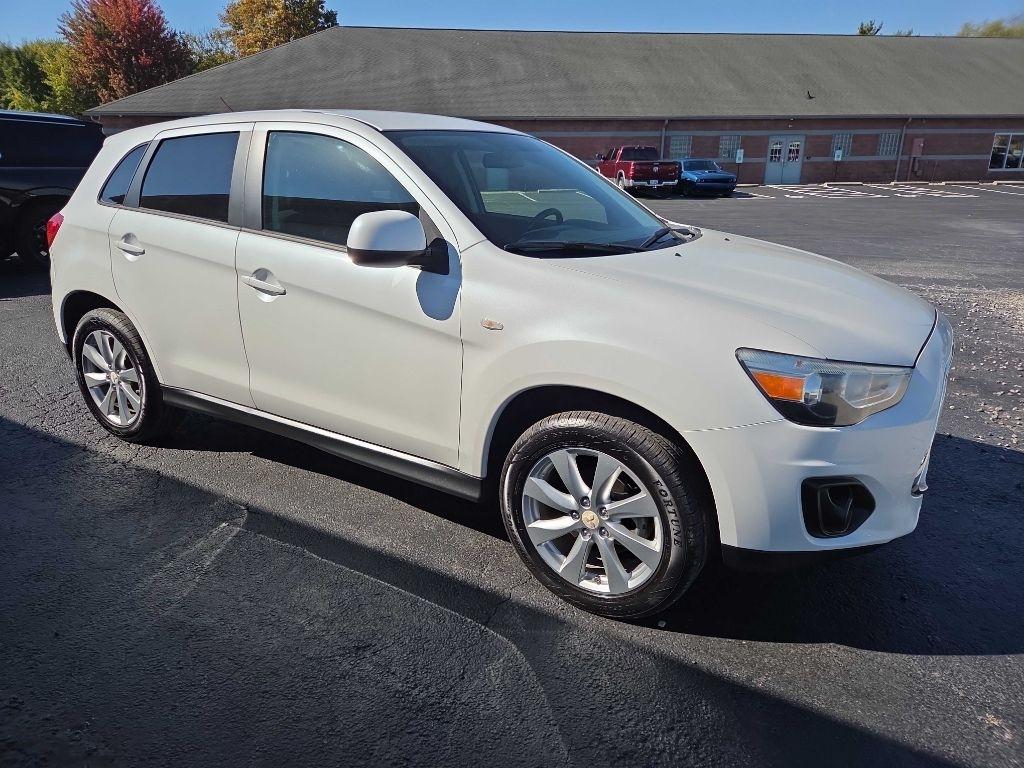 Mitsubishi Outlander Sport  2015