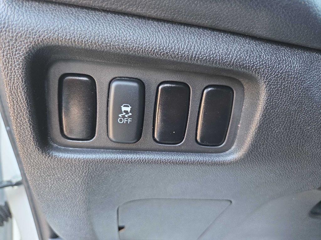 Mitsubishi Outlander Sport  2015