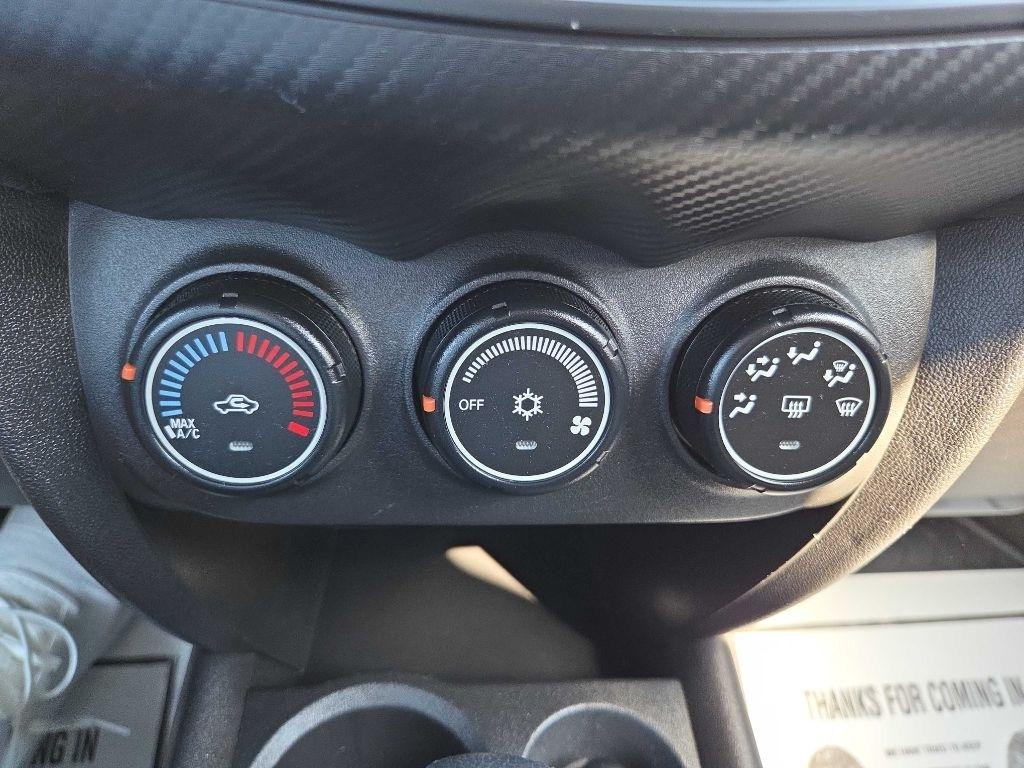 Mitsubishi Outlander Sport  2015