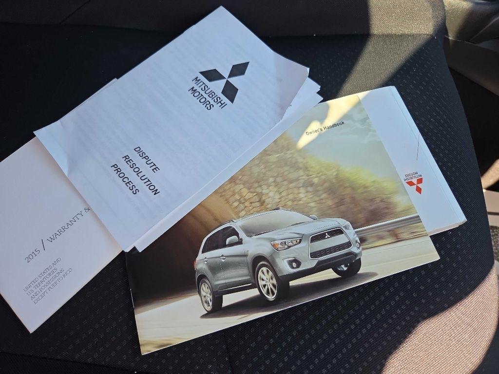 Mitsubishi Outlander Sport  2015
