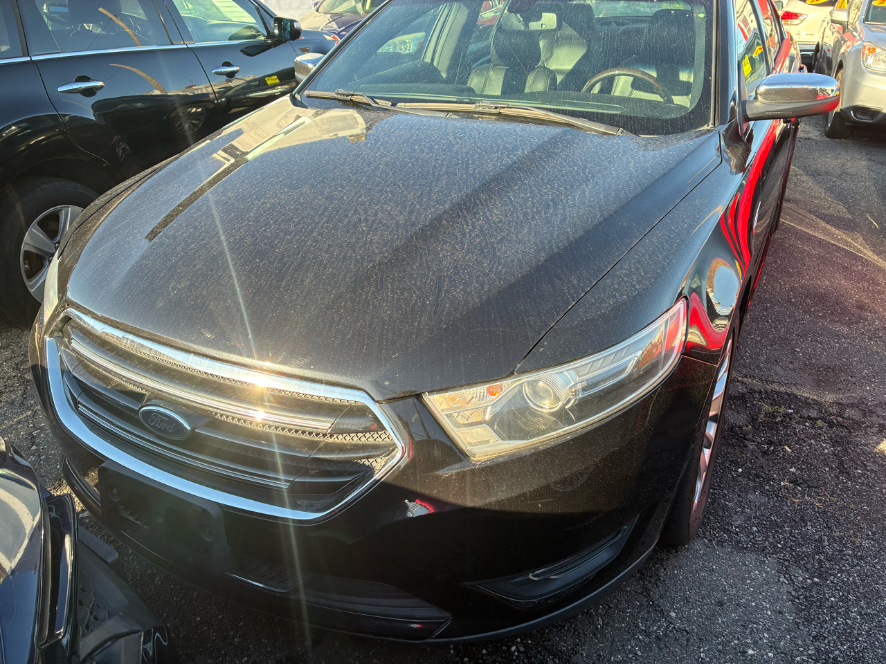 Ford Taurus Limited FWD 2015