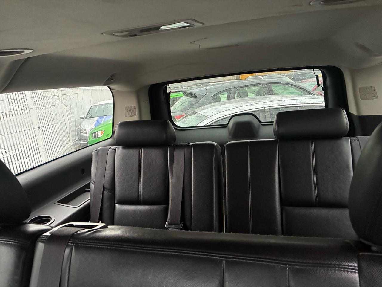 Chevrolet Suburban LT 1500 4WD 2014