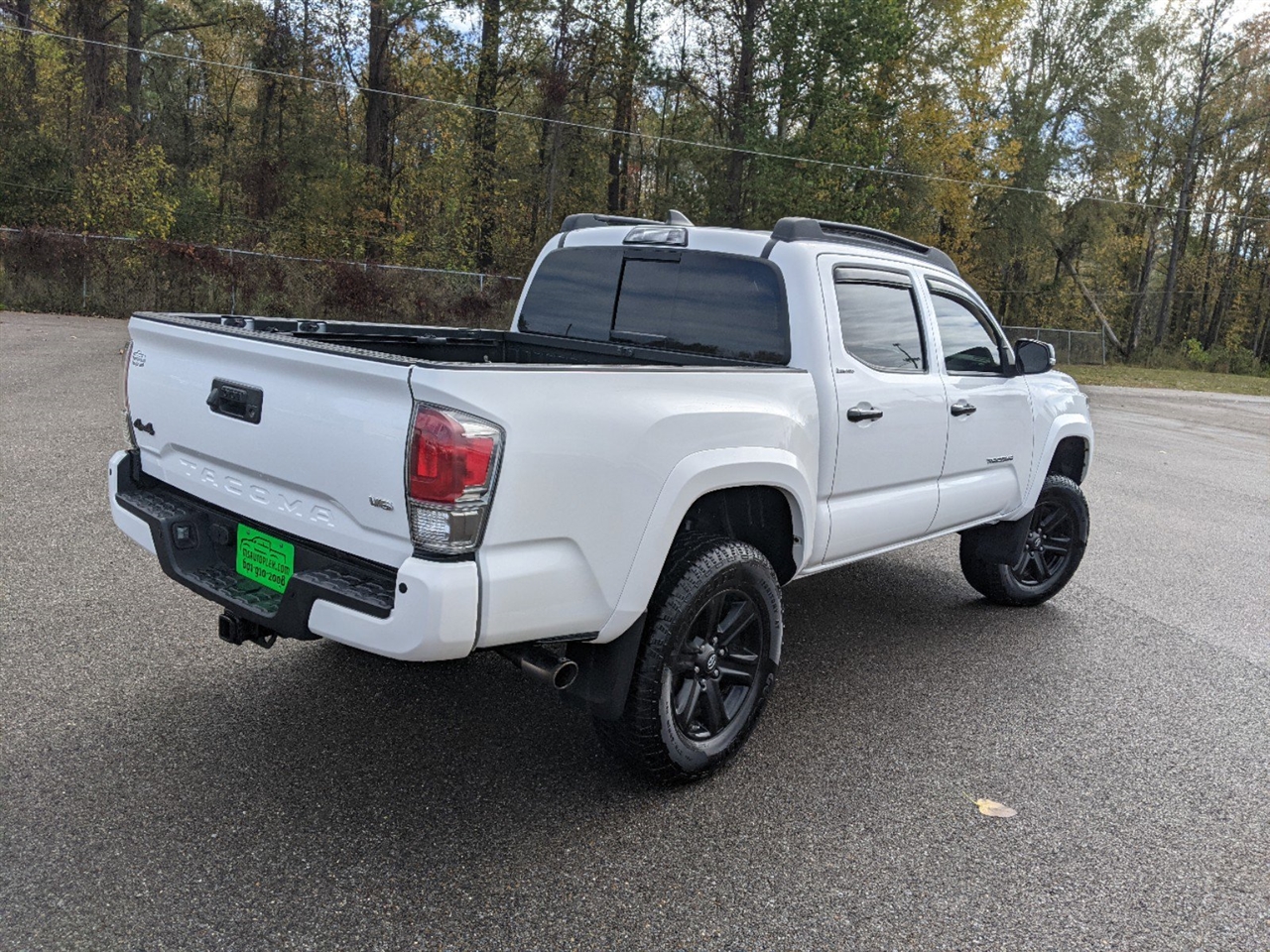 Toyota Tacoma  2017