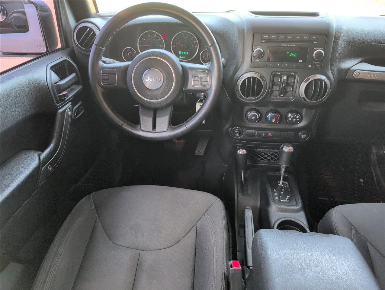 View 32