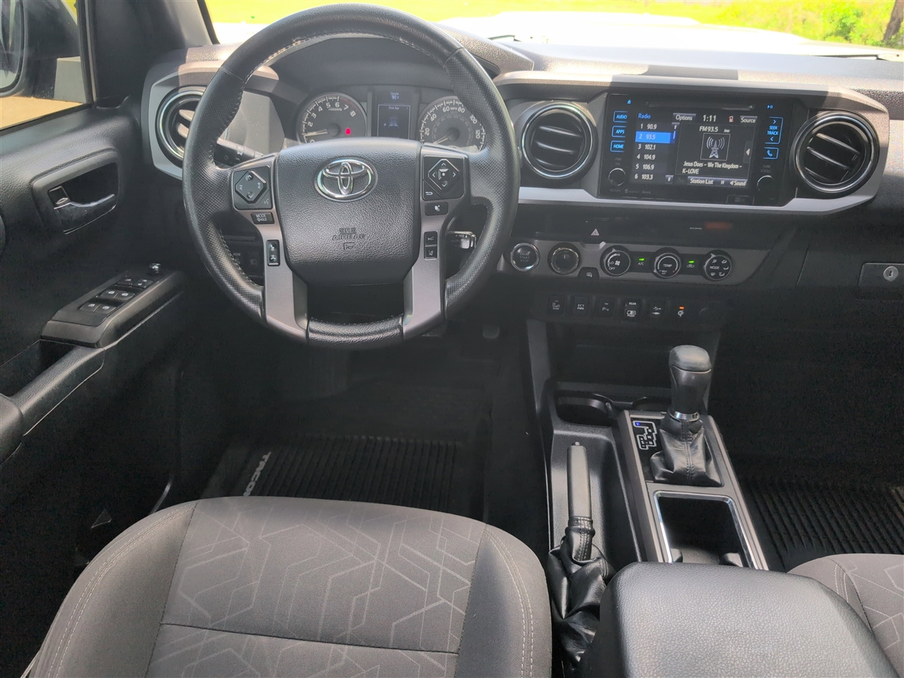 Toyota Tacoma  2018