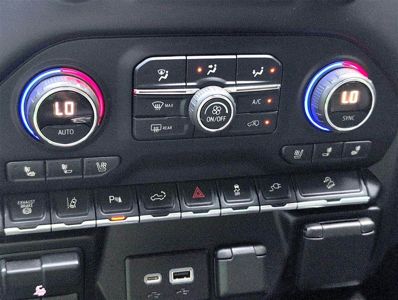 Chevrolet Silverado 2500HD  2021 Chevrolet Silverado 2500HD  2021