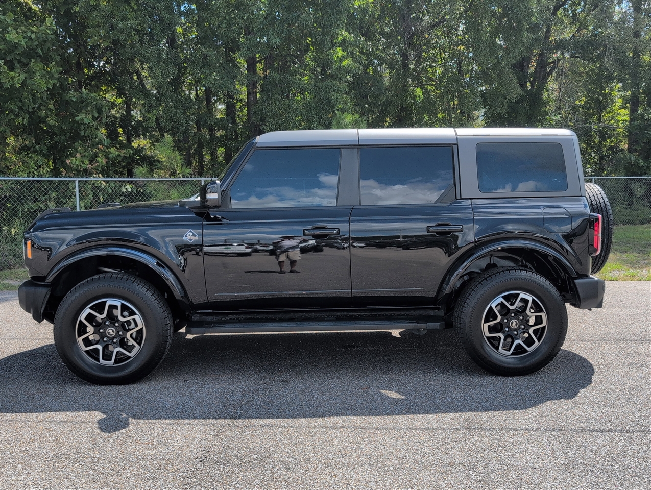 Ford Bronco  2022 Ford Bronco  2022