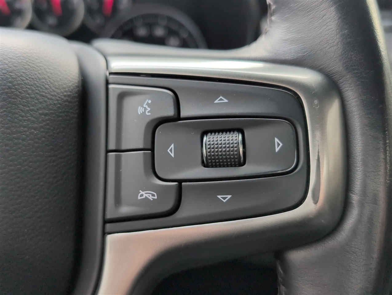 Chevrolet Tahoe  2021