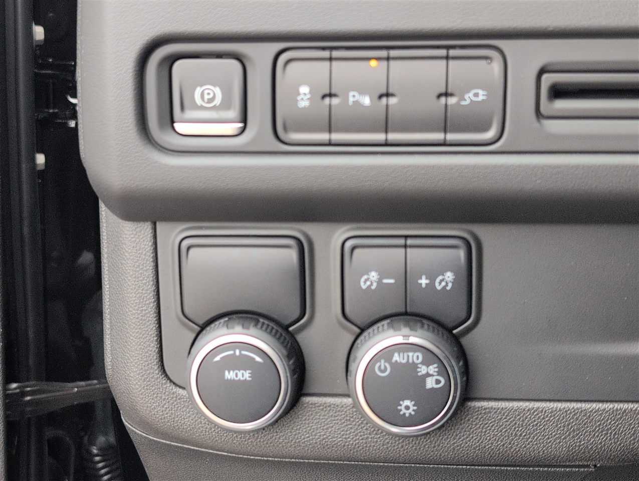 Chevrolet Tahoe  2021