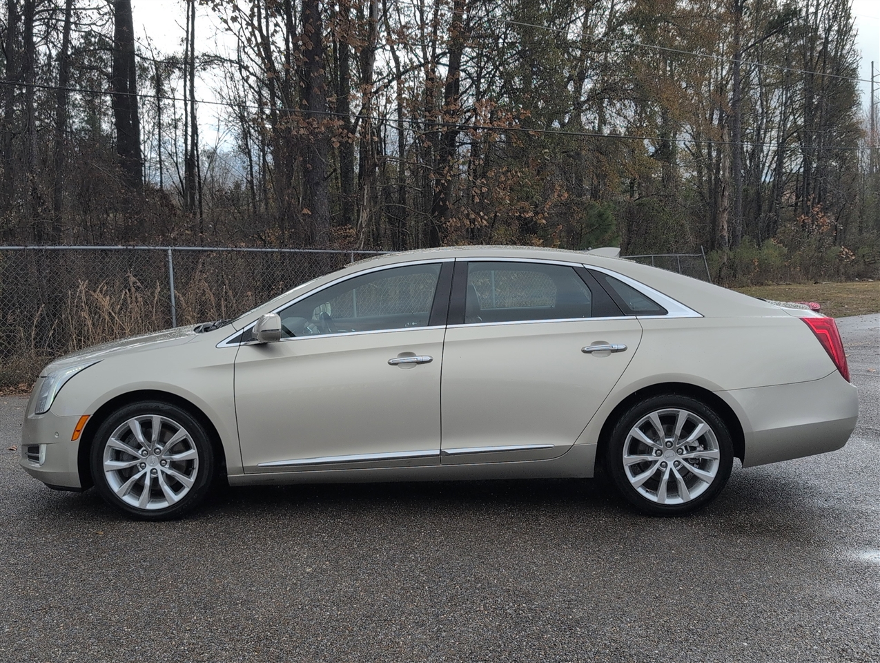 Cadillac XTS  2016