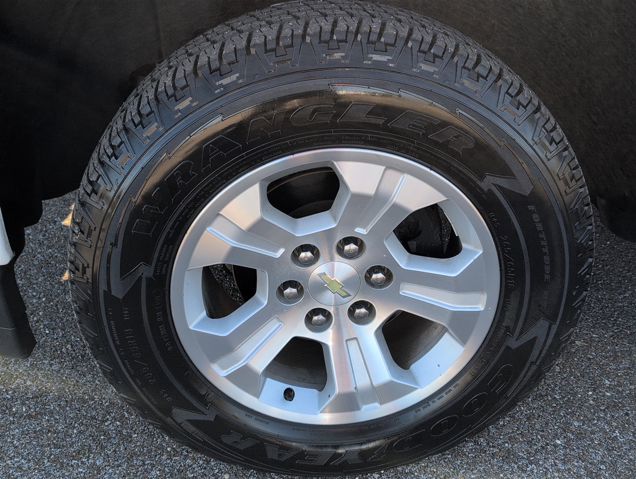 Chevrolet Silverado 1500  2018