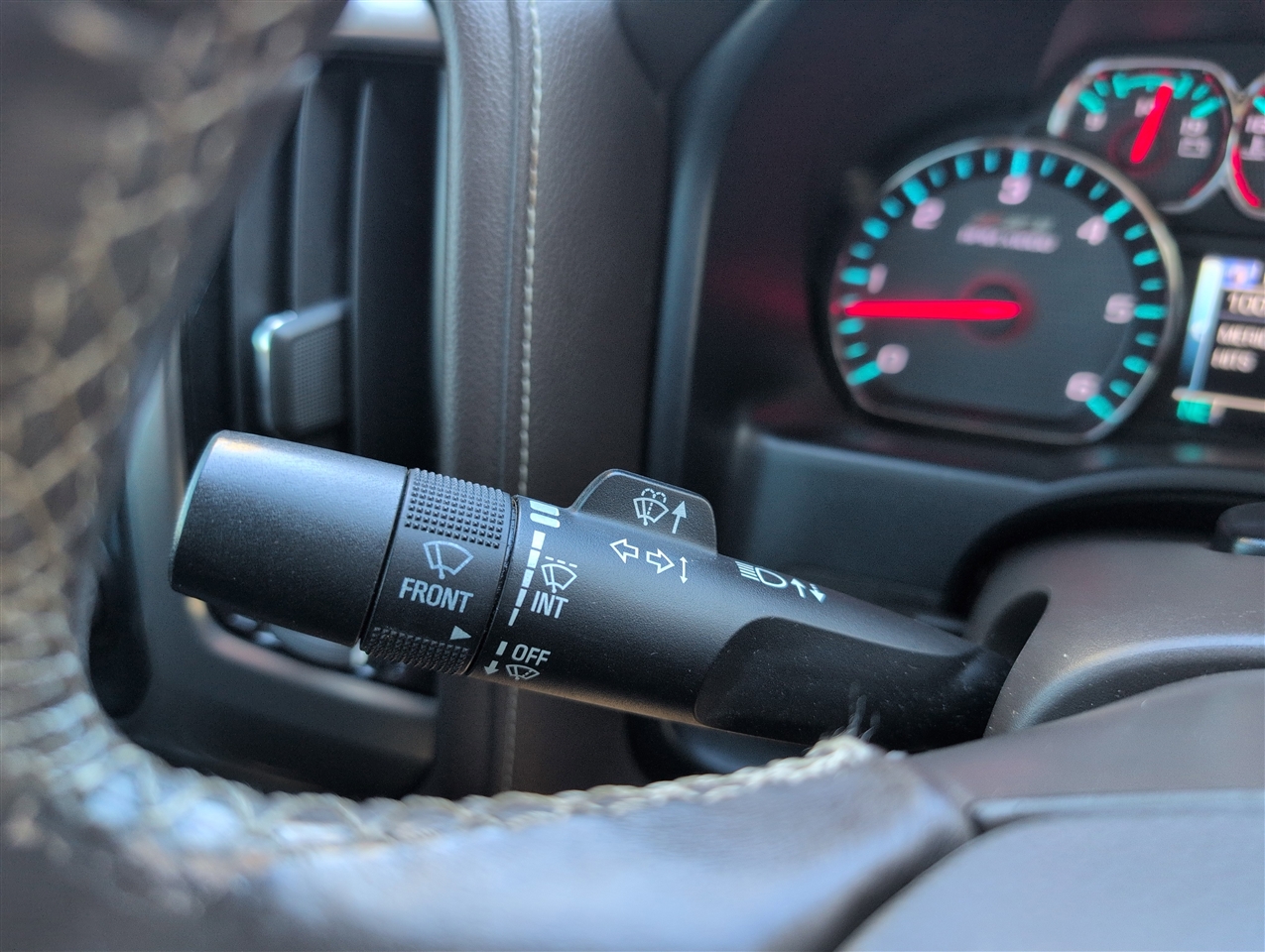 Chevrolet Silverado 1500  2018