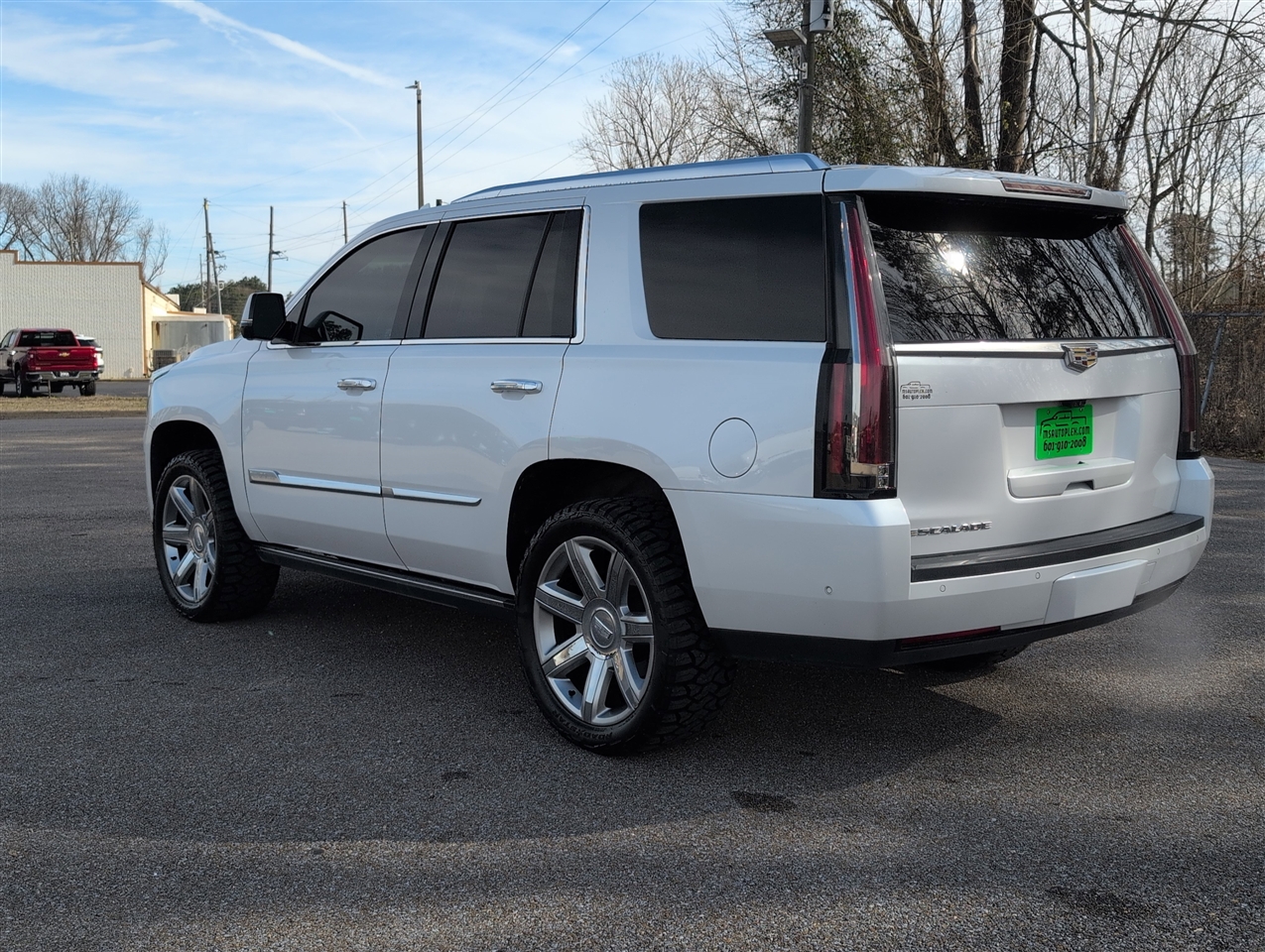 Cadillac Escalade  2018