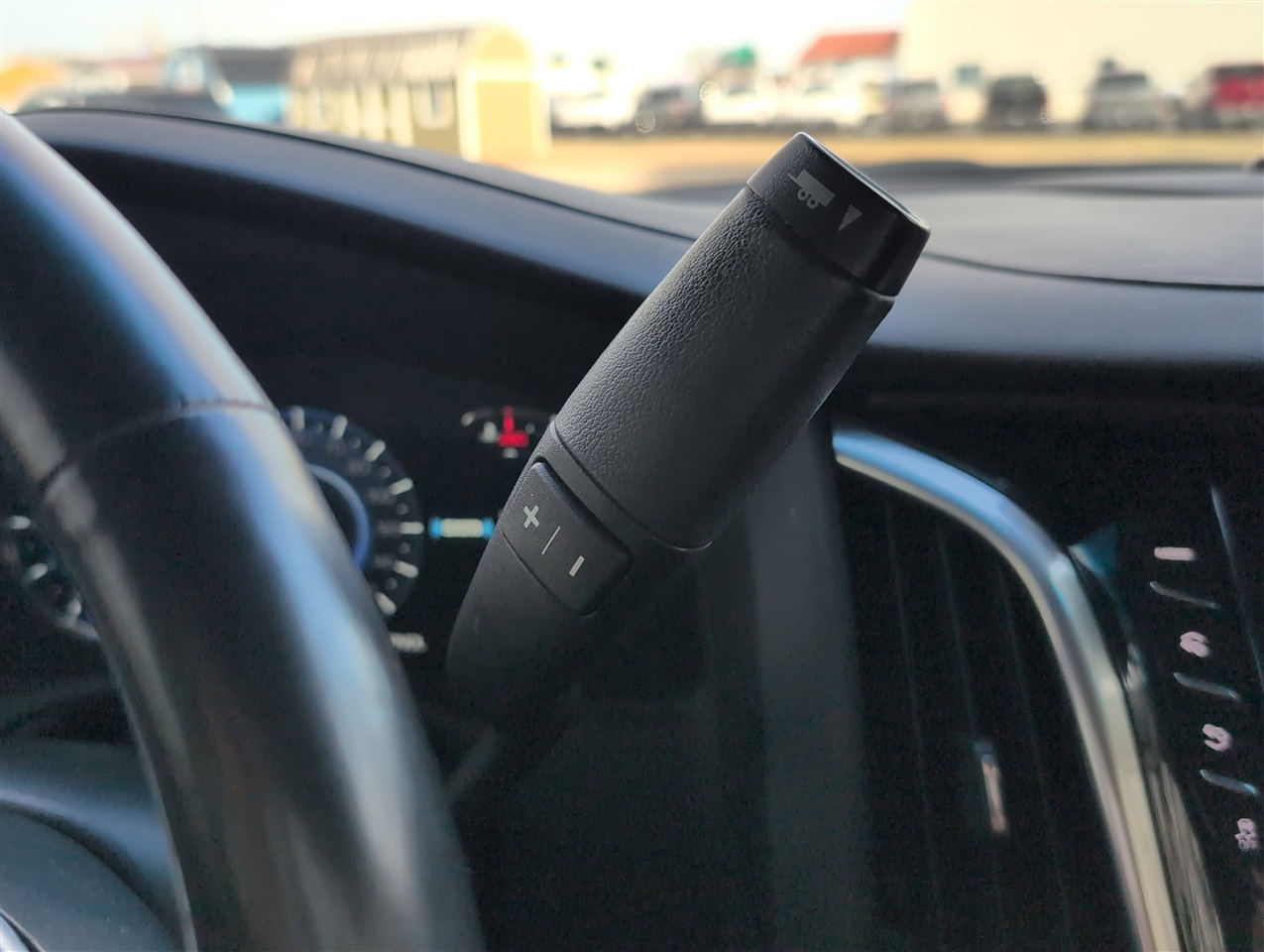 Cadillac Escalade  2018