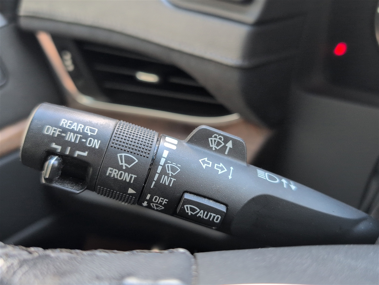 Cadillac Escalade  2018