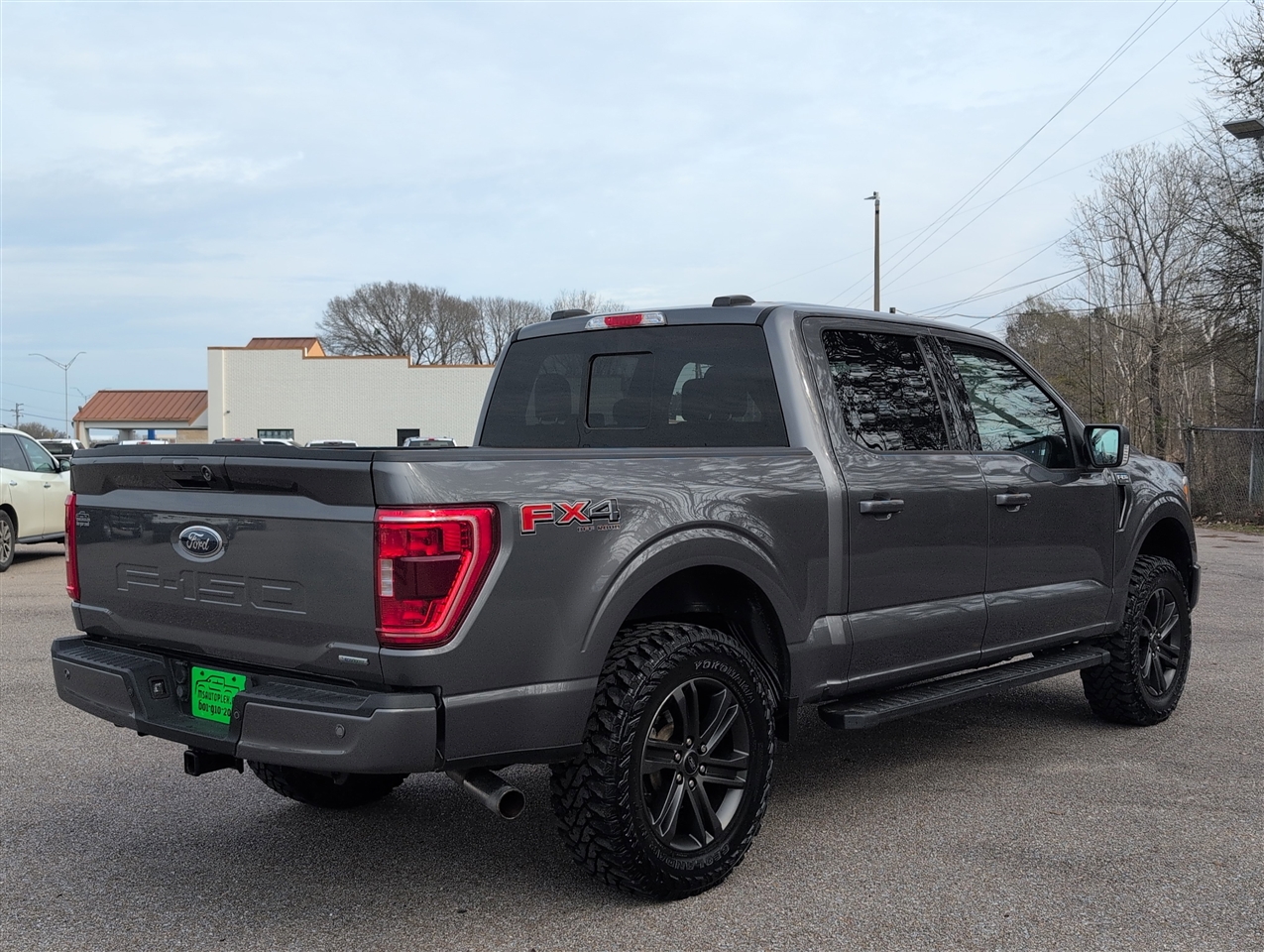 Ford F-150  2021
