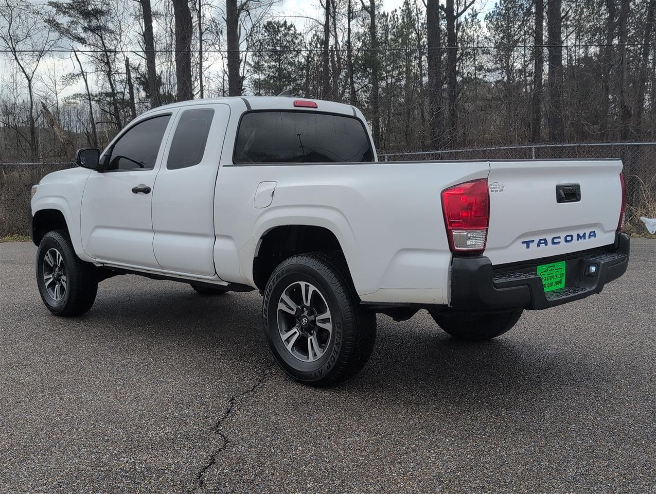 Toyota Tacoma  2016