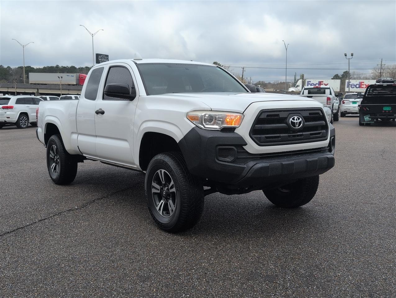 Toyota Tacoma  2016