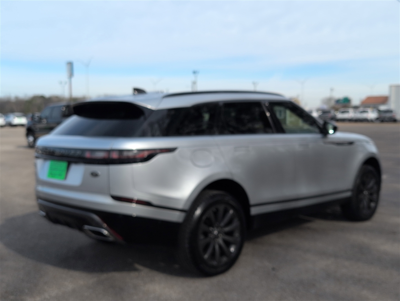 Land Rover Range Rover Velar  2018