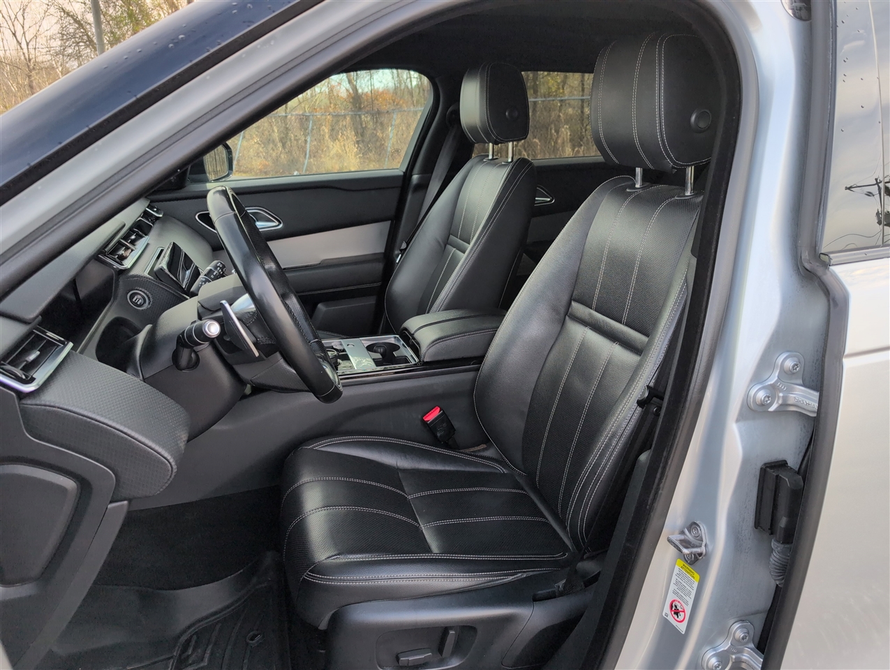 Land Rover Range Rover Velar  2018