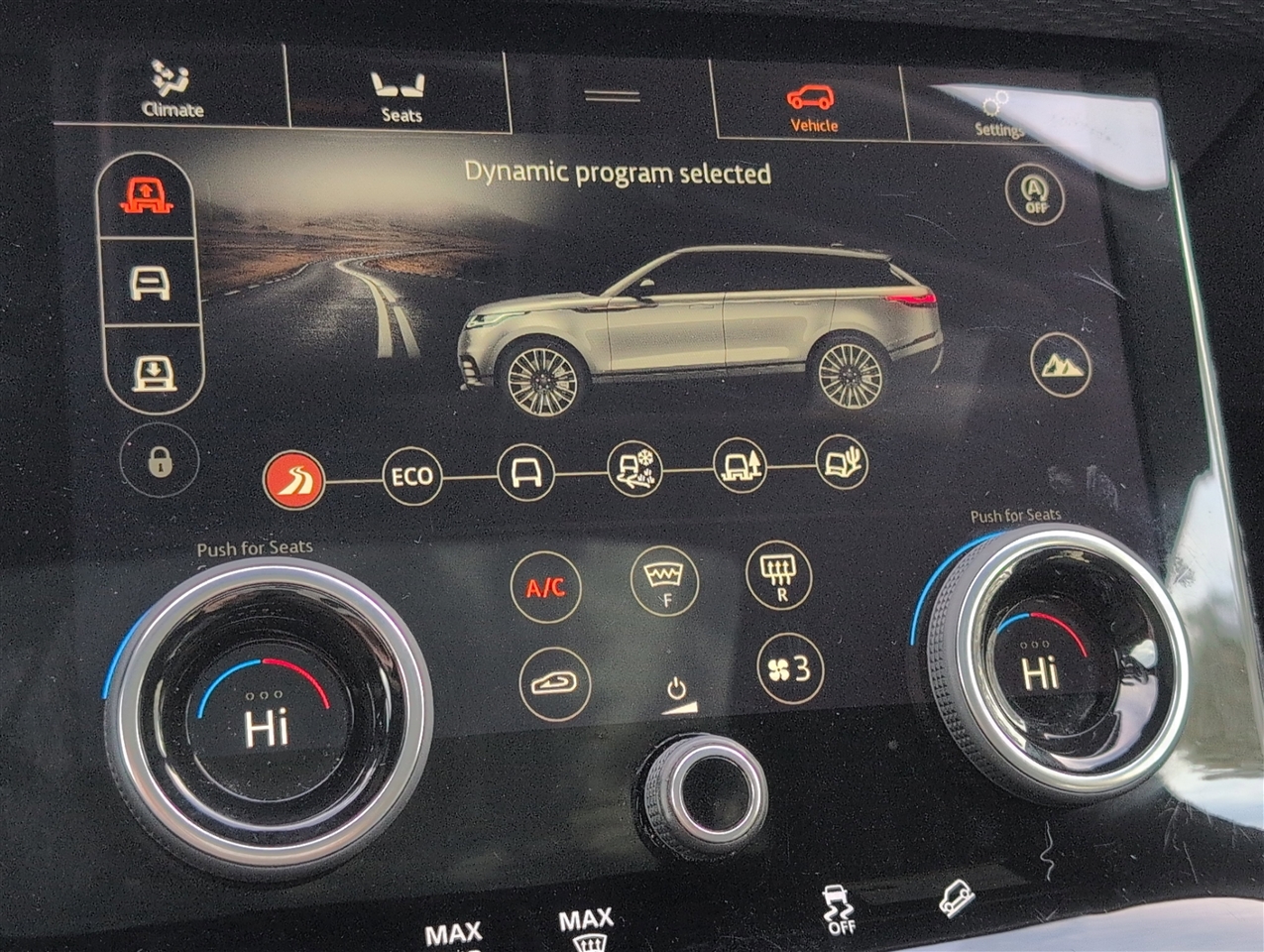 Land Rover Range Rover Velar  2018