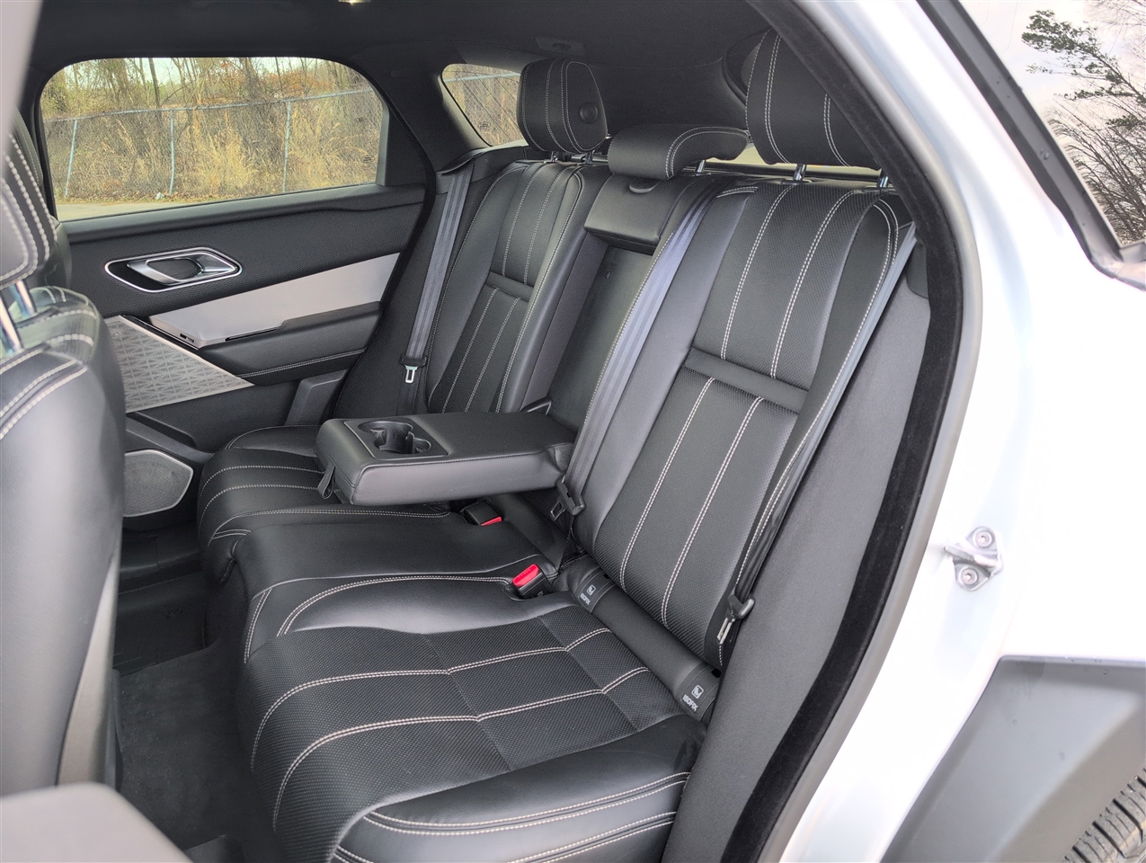 Land Rover Range Rover Velar  2018