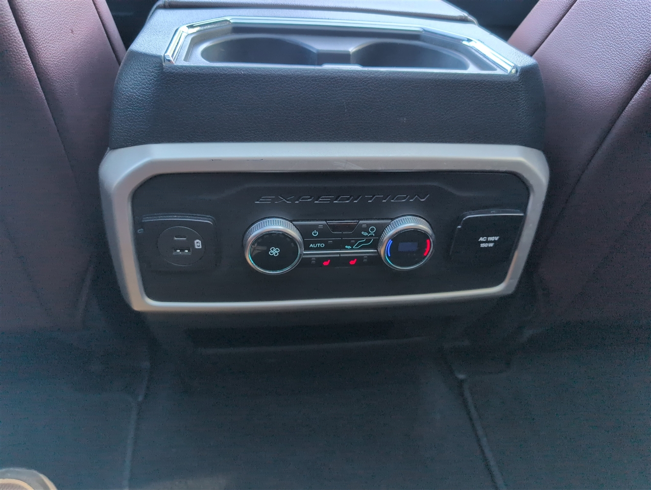 Ford Expedition  2023