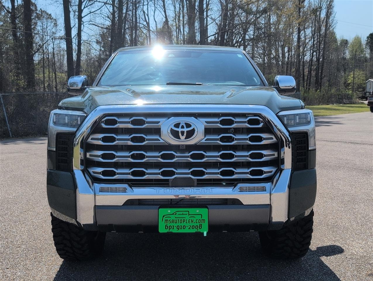 Toyota Tundra  2022