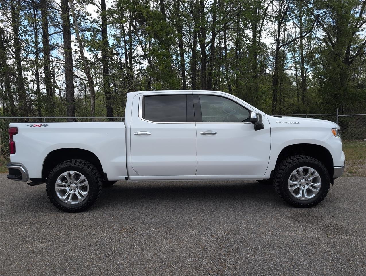 Chevrolet Silverado 1500  2023