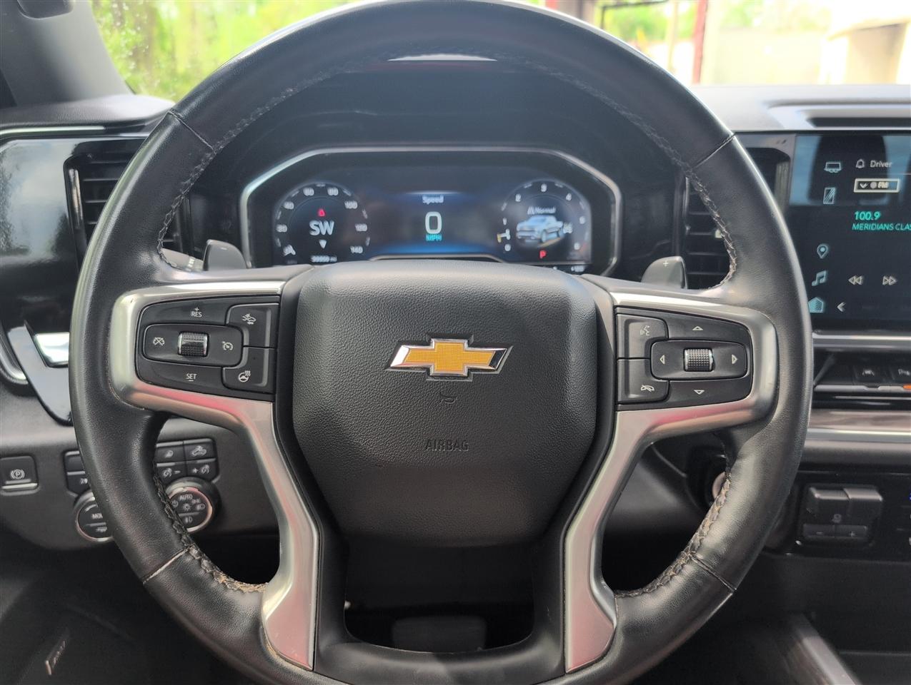 Chevrolet Silverado 1500  2023