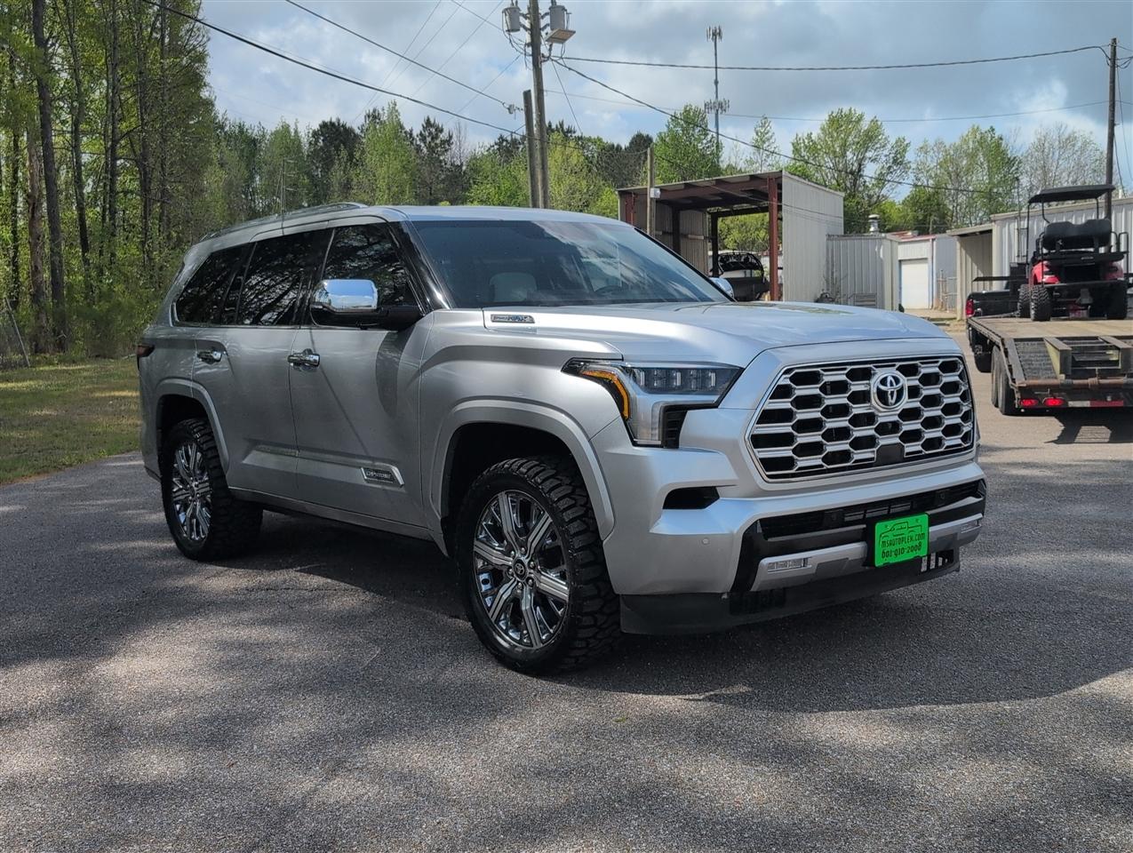 Toyota Sequoia  2023