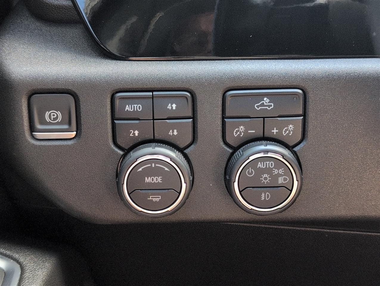 Chevrolet Silverado 1500  2024