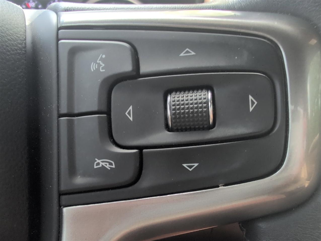 Chevrolet Tahoe  2021