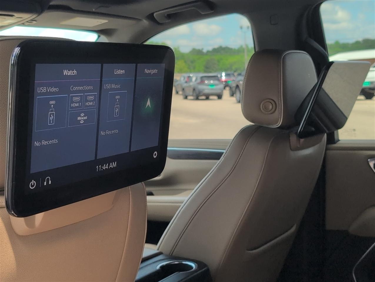Chevrolet Tahoe  2021