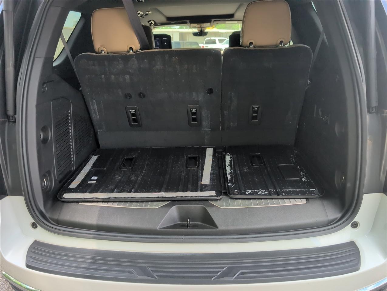 Chevrolet Tahoe  2021