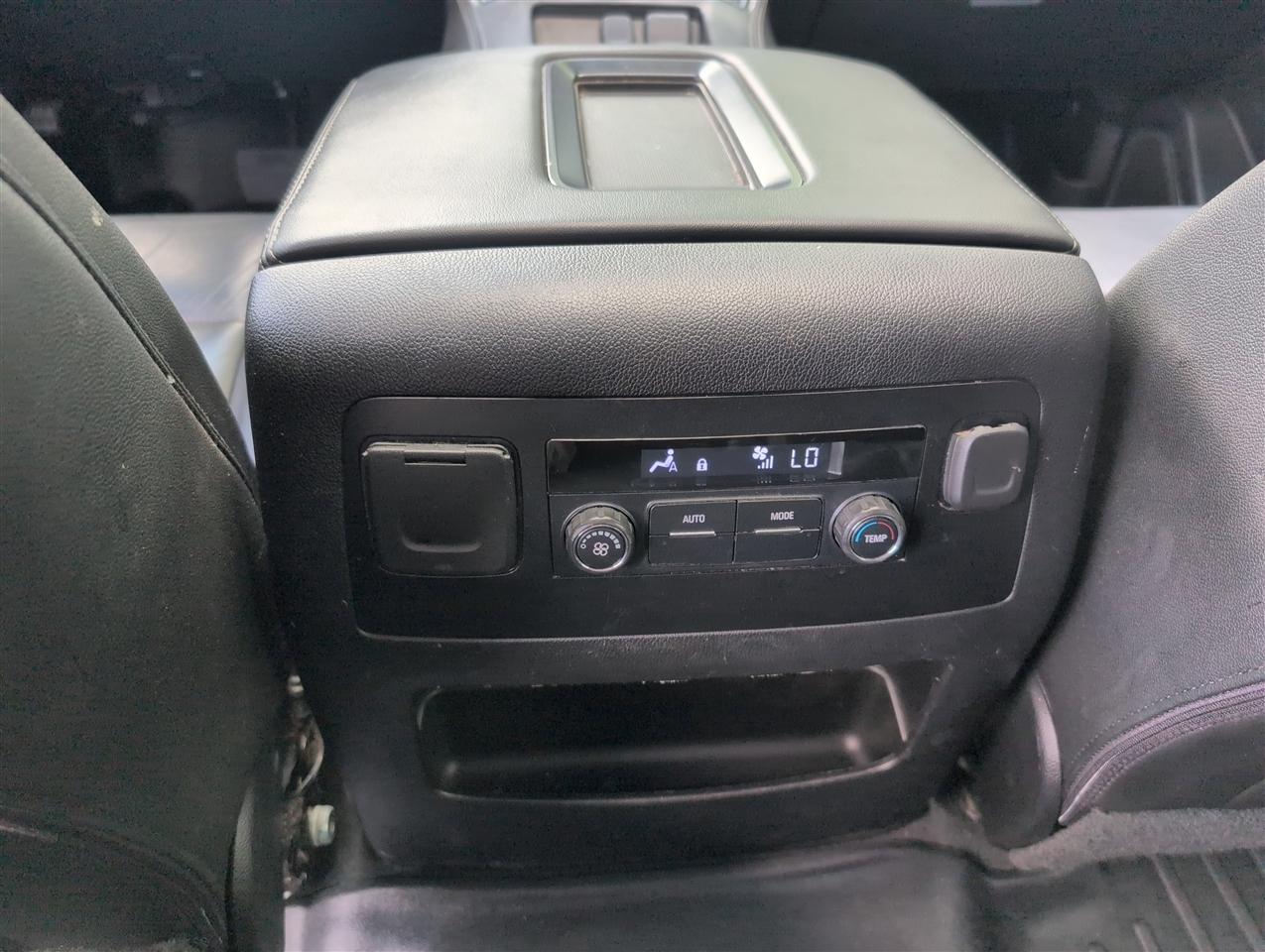 Chevrolet Tahoe  2019