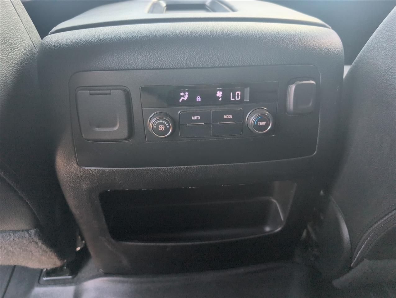 Chevrolet Tahoe  2019