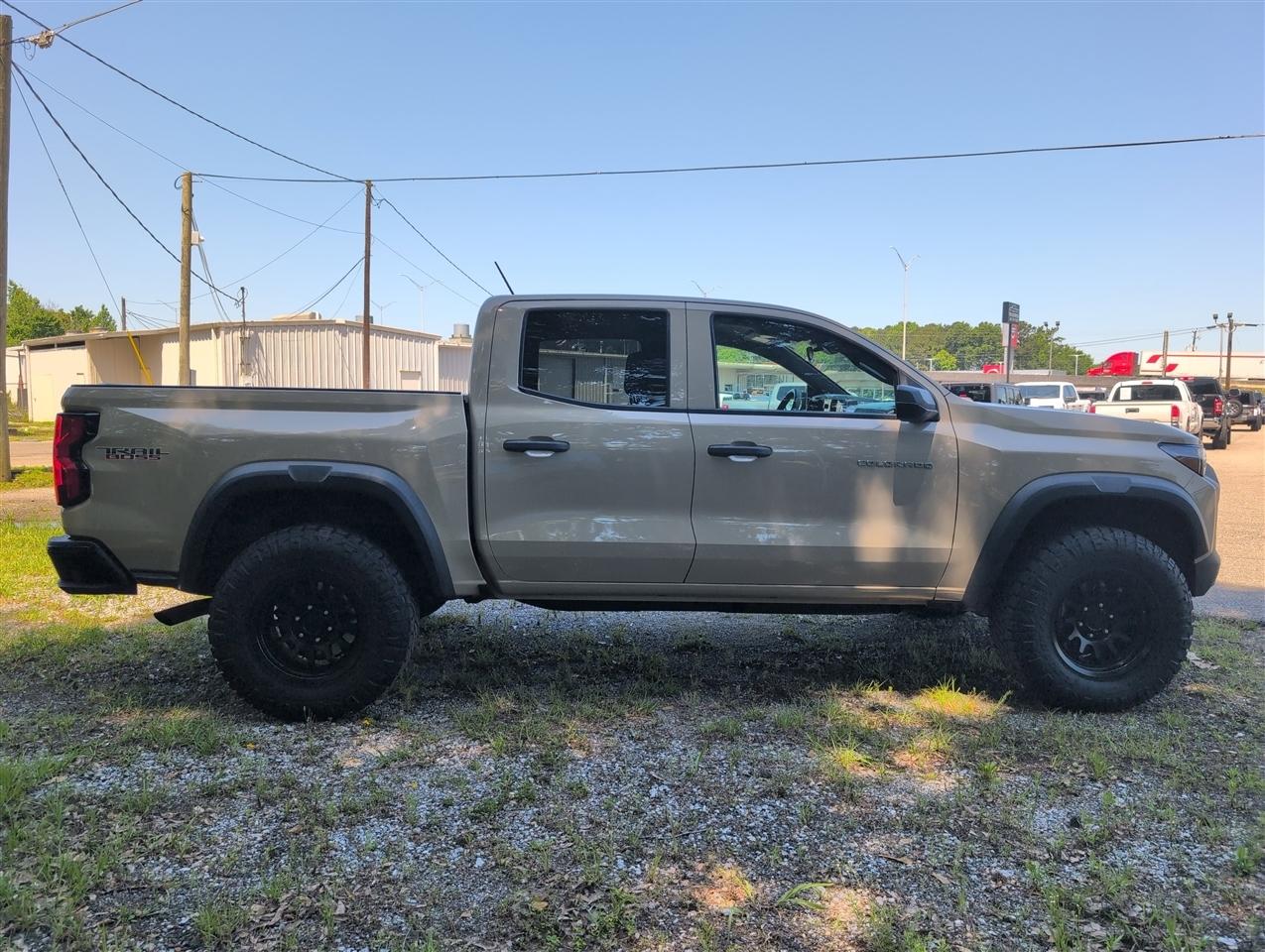 Chevrolet Colorado  2023
