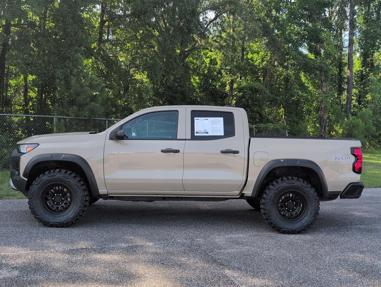 Chevrolet Colorado  2023