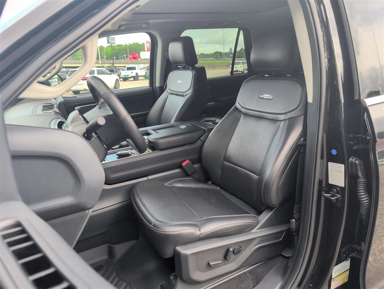 Ford Expedition  2025