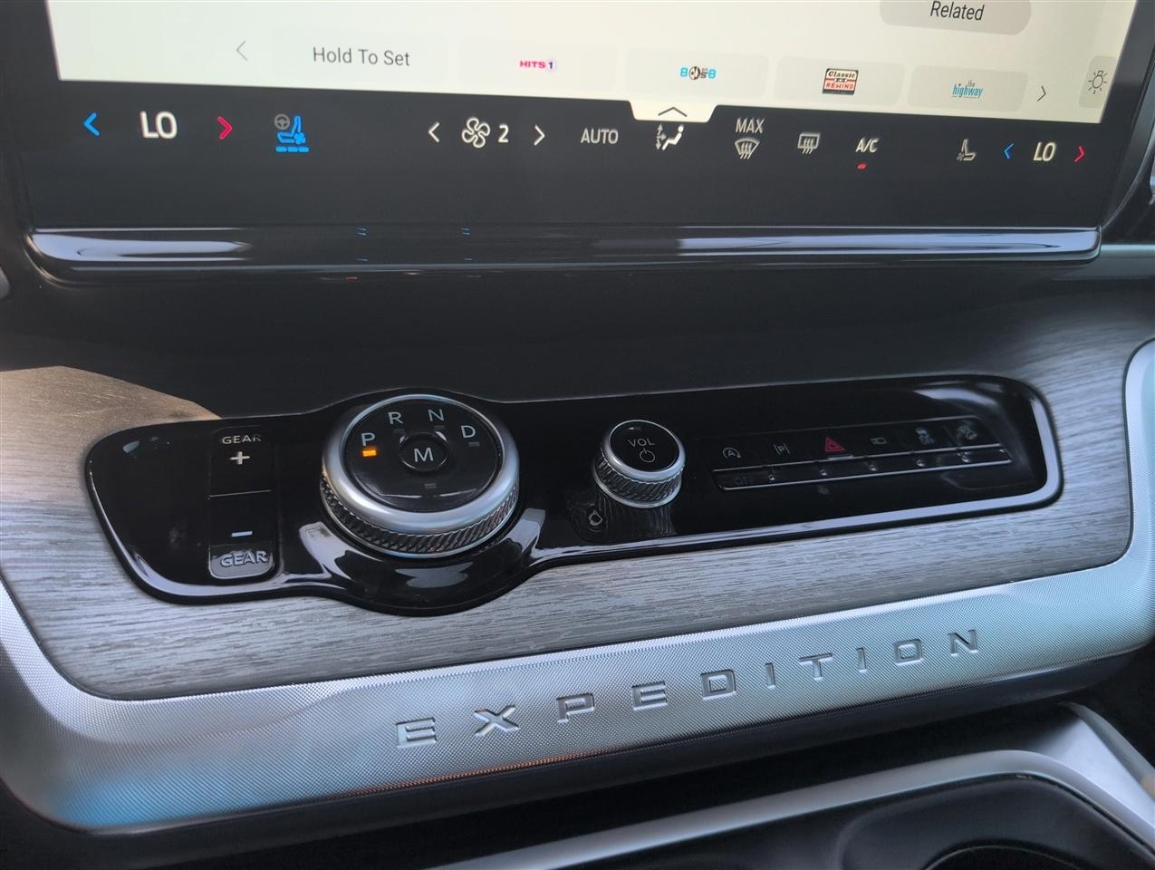 Ford Expedition  2025