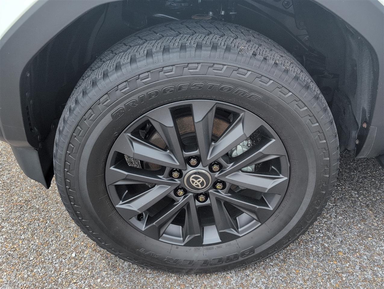Toyota Land Cruiser  2024